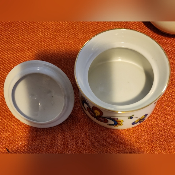 Two Sets Porsgrund Norway FARMERS ROSE Sugar Bowl and Creamer BENIFITS CHARITY - Picture 13 of 14